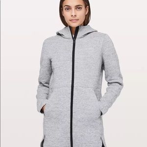 Lululemon « Going places » hooded softshell jacket, size 10